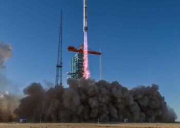 Chinese firm tests first reusable rocket despite partial setback