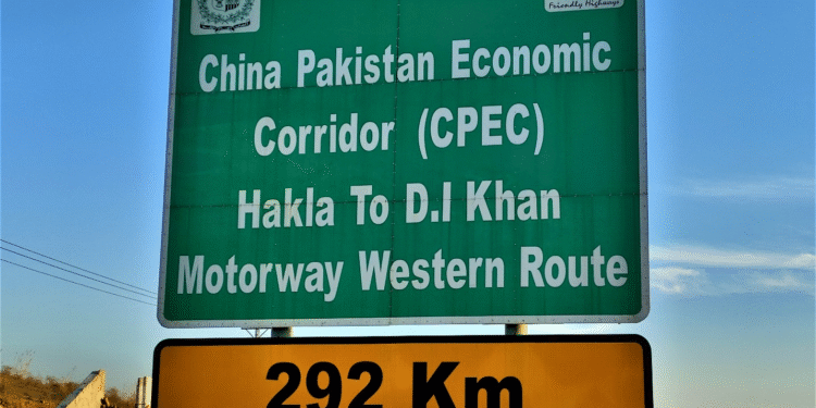 China’s SPGEC-led JV awarded contracts for two sections of CPEC M-8