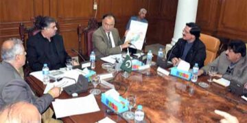 Disunity on CPEC will be a bad omen: Ahsan Iqbal