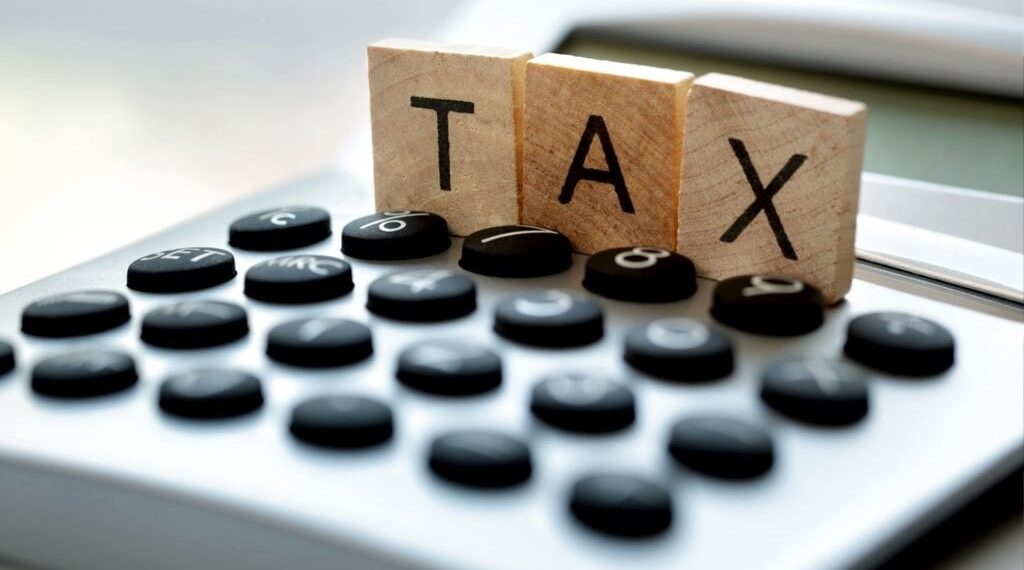 Pakistan likely to impose super tax on Commercial banks