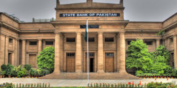 Due to flash floods, Pakistan’s economic growth would slow to 2%, according to SBP