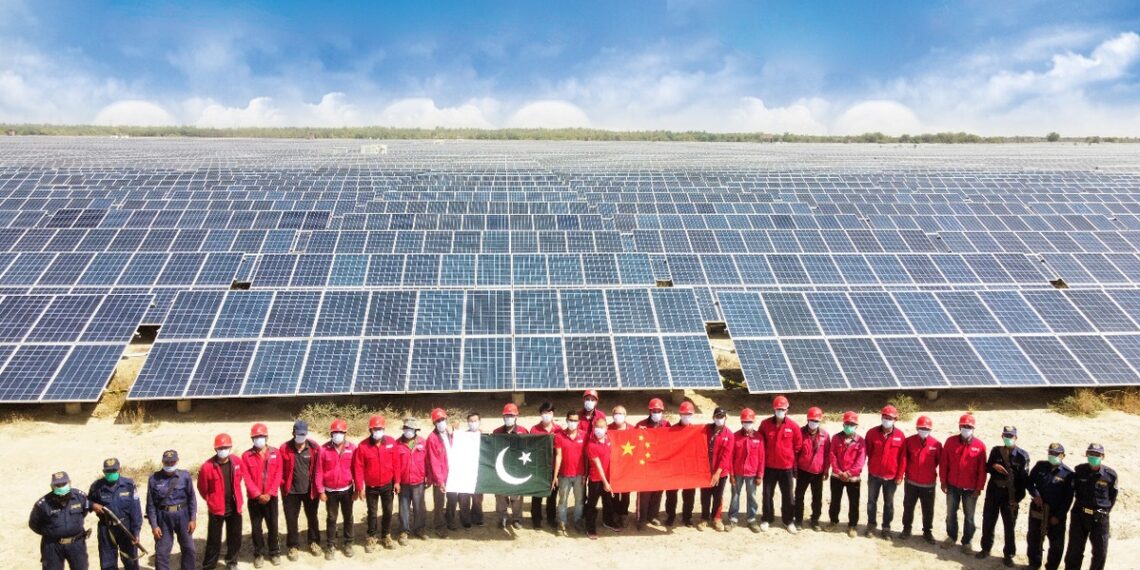 Zonergy donates 530 portable solar systems for flood-hit people in Sindh