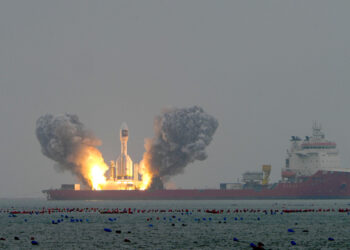 China unveils plan to boost commercial space growth