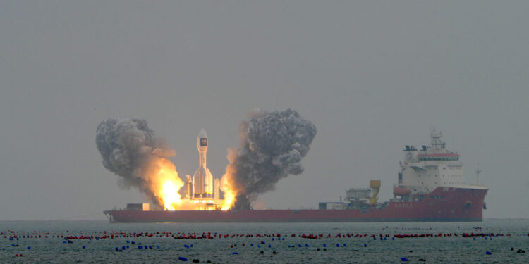 China unveils plan to boost commercial space growth