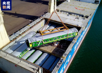 China sends Pakistan its first shipment of 46 rail coaches