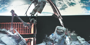 Shenzhou XXI astronauts conduct first spacewalk, install debris shields