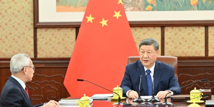 Xi hears report from Macao SAR chief executive