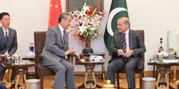 Pakistan, China Reaffirm Commitment to Strengthen CPEC and Strategic Ties