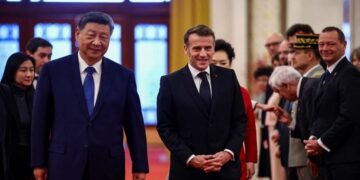 Macron seeks Xi’s support on Ukraine, calls for China investment