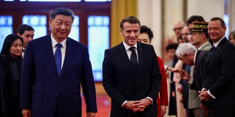 Macron seeks Xi’s support on Ukraine, calls for China investment