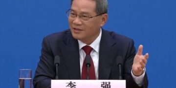 China stands firm in defending own rights, int’l fairness amid U.S. tariff pressure, says Premier Li