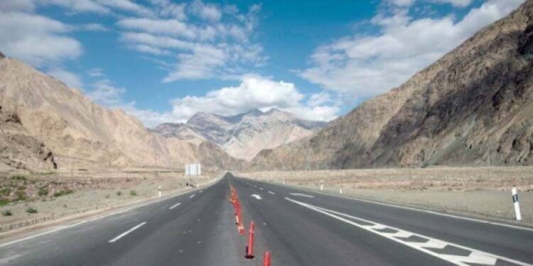 Pakistan suggests integrating the CPEC’s climate change sector