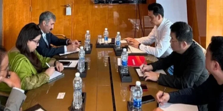 Chinese telecom giant Guodong Group eyes major investments in Pakistan