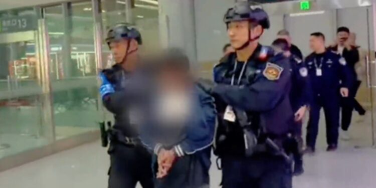 Man accused of kidnap, murder of Chinese nationals in Philippines repatriated to China