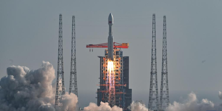 Long March-8A rocket deploys new batch of internet satellites