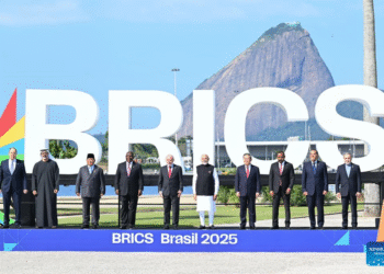 Chinese premier calls on BRICS to be vanguard in advancing global governance reform