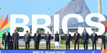 Chinese premier calls on BRICS to be vanguard in advancing global governance reform