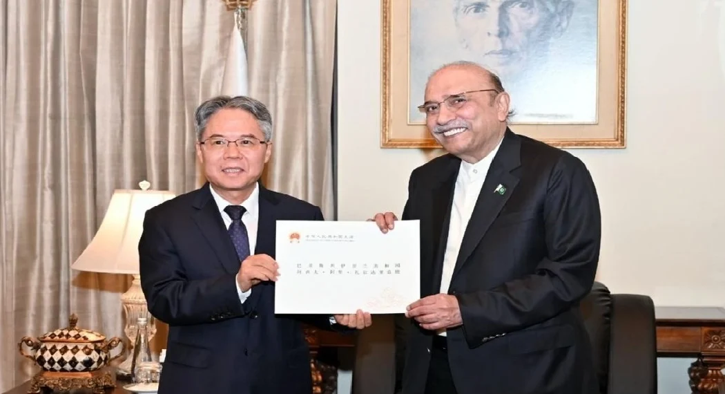 President highlights vast potential to enhance Pak-China trade, economic collaboration