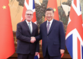 Xi Meets British PM Starmer in Beijing, Signals Push for ‘Mature’ UK-China Ties