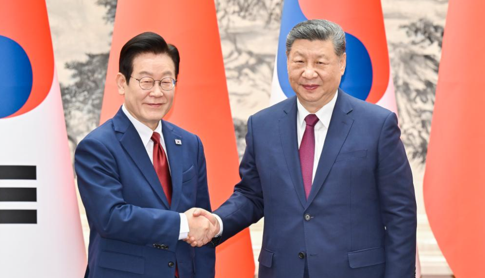 China, ROK pledge deeper cooperation as Xi holds talks with President Lee and business ties expand