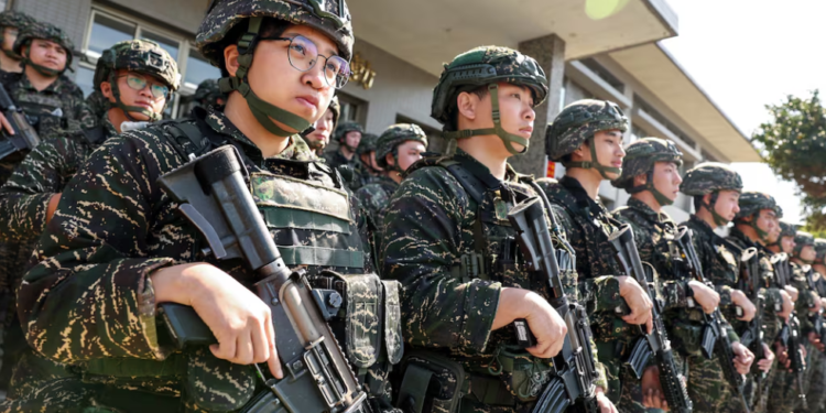 Taiwan military’s reported ‘joint firepower coordination center’ futile attempt to resist reunification: Chinese mainland expert