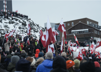 Trump’s tariff threat over Greenland sparks European pushback; Chinese experts note widening transatlantic divide
