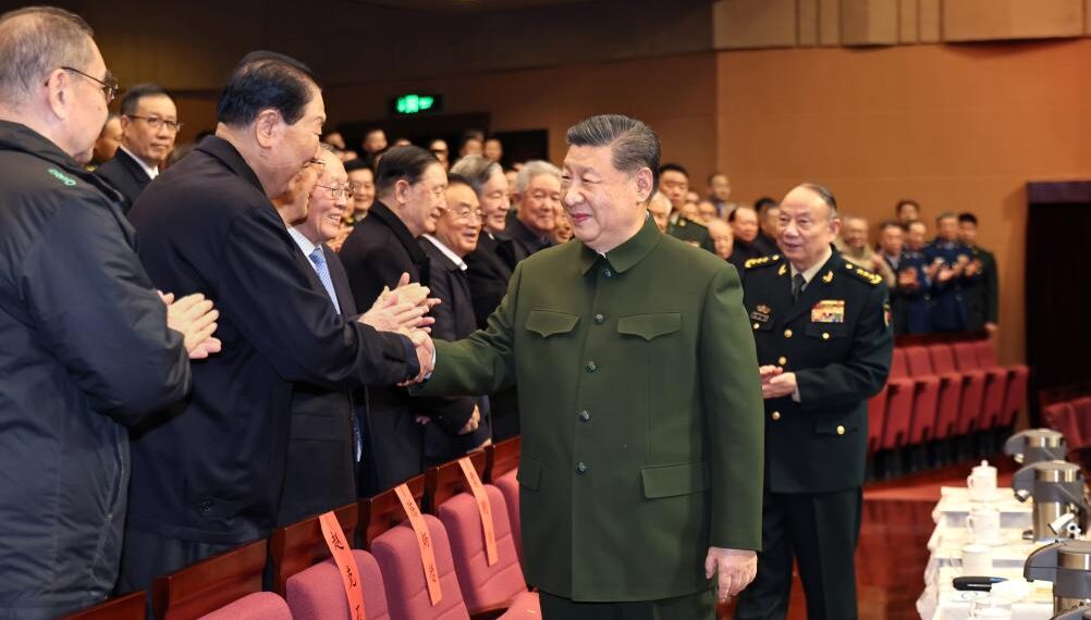 Xi Jinping Sends Spring Festival Greetings to Military Veterans