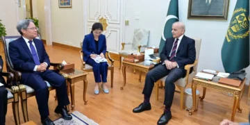 PM Shehbaz Reaffirms Security for Chinese Nationals, Discusses Regional Stability with Chinese Envoy