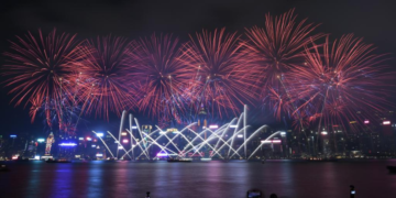 Hong Kong celebrates Year of the Horse with fireworks show