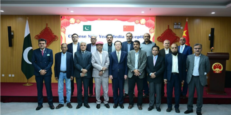 China CG calls Sino-Pak ties ‘ironclad,’ growing stronger and more comprehensive