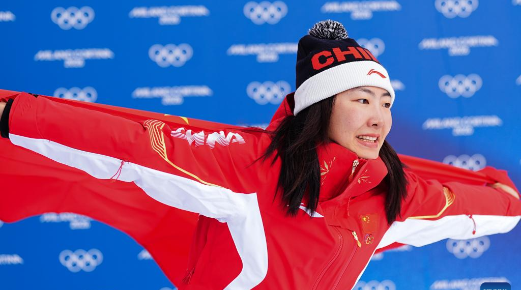Olympic legacy propels tourism, industrial upgrade in north China ski town