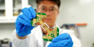 Chinese scientists build world’s first large-scale quantum key distribution network based on integrated photonic quantum chips