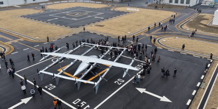 China’s space industry-developed eVTOL aircraft completes first flight
