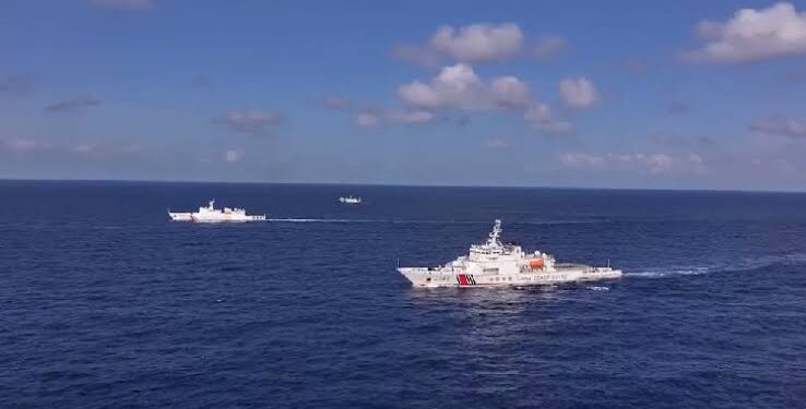 China Coast Guard patrols Huangyan Dao