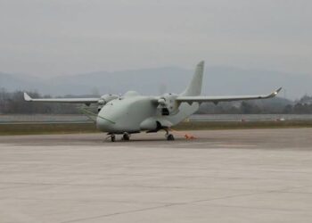 China’s hybrid unmanned cargo aircraft completes first flight