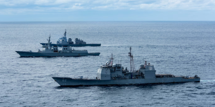 US military conducts activities in Yellow Sea; PLA effectively responds and handles situation: sources