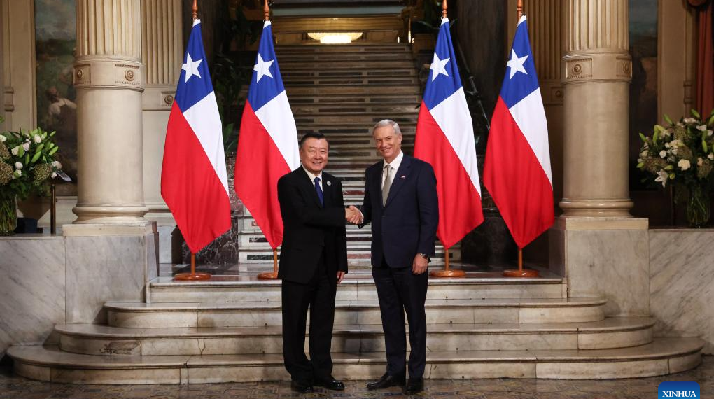 Chinese envoy attends Chilean president’s inauguration