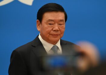 China stands ready to work with Europe to expand cooperation: spokesperson