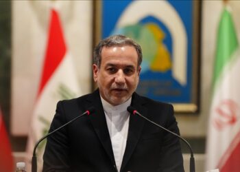 Iranian FM says Strait of Hormuz is open to all, but countries at war with Iran are not considered