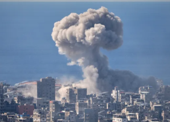 Chinese envoy urges U.S., Israel to cease military operations to prevent further deterioration of situation