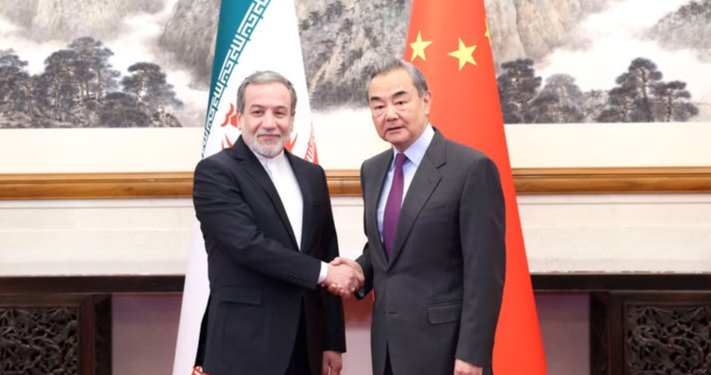 Chinese FM urges peace talks in phone call with Iranian FM