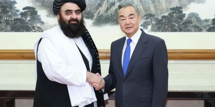 China Urges Pakistan and Afghanistan to Resolve Disputes Through Dialogue