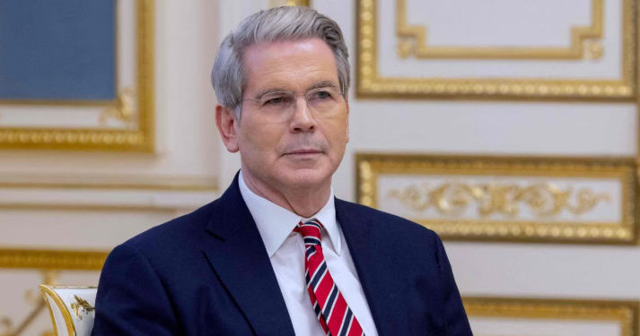 US official rejects FT report, says any delay in Trump’s China visit not tied to request for China to help reopen Hormuz