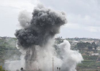 Chinese FM urges Mideast countries to maintain calm, address disputes through dialogue