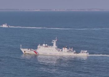 Fujian Coast Guard conducts routine law-enforcement patrols in the waters near Kinmen