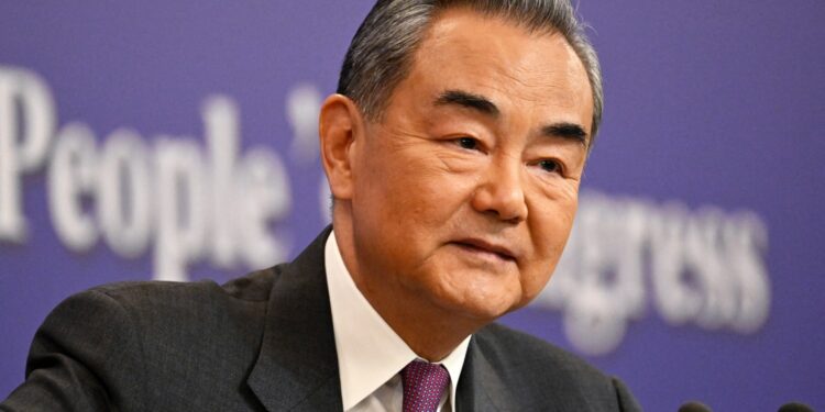 Chinese FM says prolonged wars have no winners