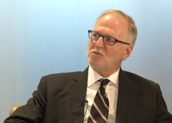 Consistent, clear policies ensure stable business performance, says former WTO chief economist