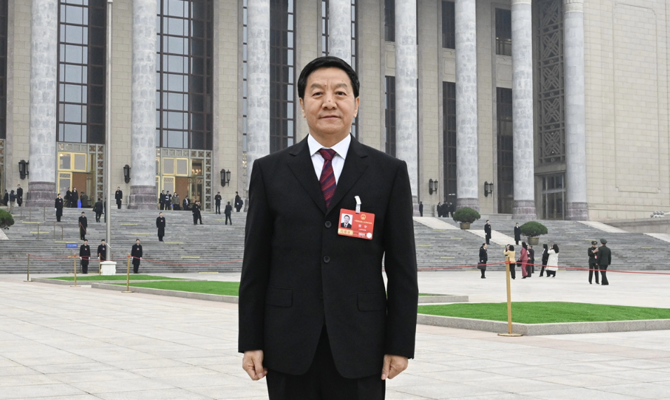 Legislation should be improved to address disorders in prepaid eldercare services: NPC deputy, president of Shanghai High People’s Court