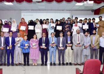 FGP, Accountability Lab Pakistan Host Public Dialogue on Youth Entrepreneurs