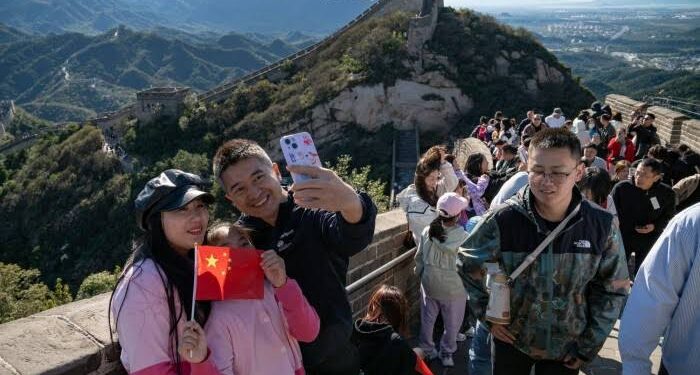 China explores holiday reforms to improve work-life balance, boost consumption